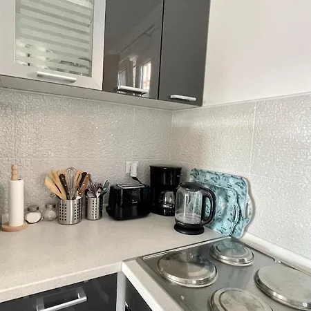 Seascape - Relaxing Home, Steps From The Water! * Bilice