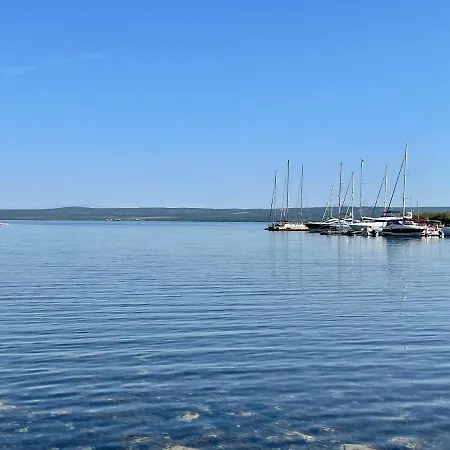 Seascape - Relaxing Home, Steps From The Water! Lejlighed *