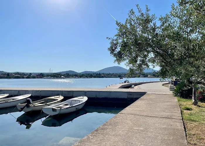 Seascape - Relaxing Home, Steps From The Water! Appartement *