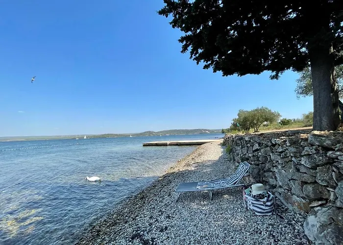 Seascape - Relaxing Home, Steps From The Water! 公寓